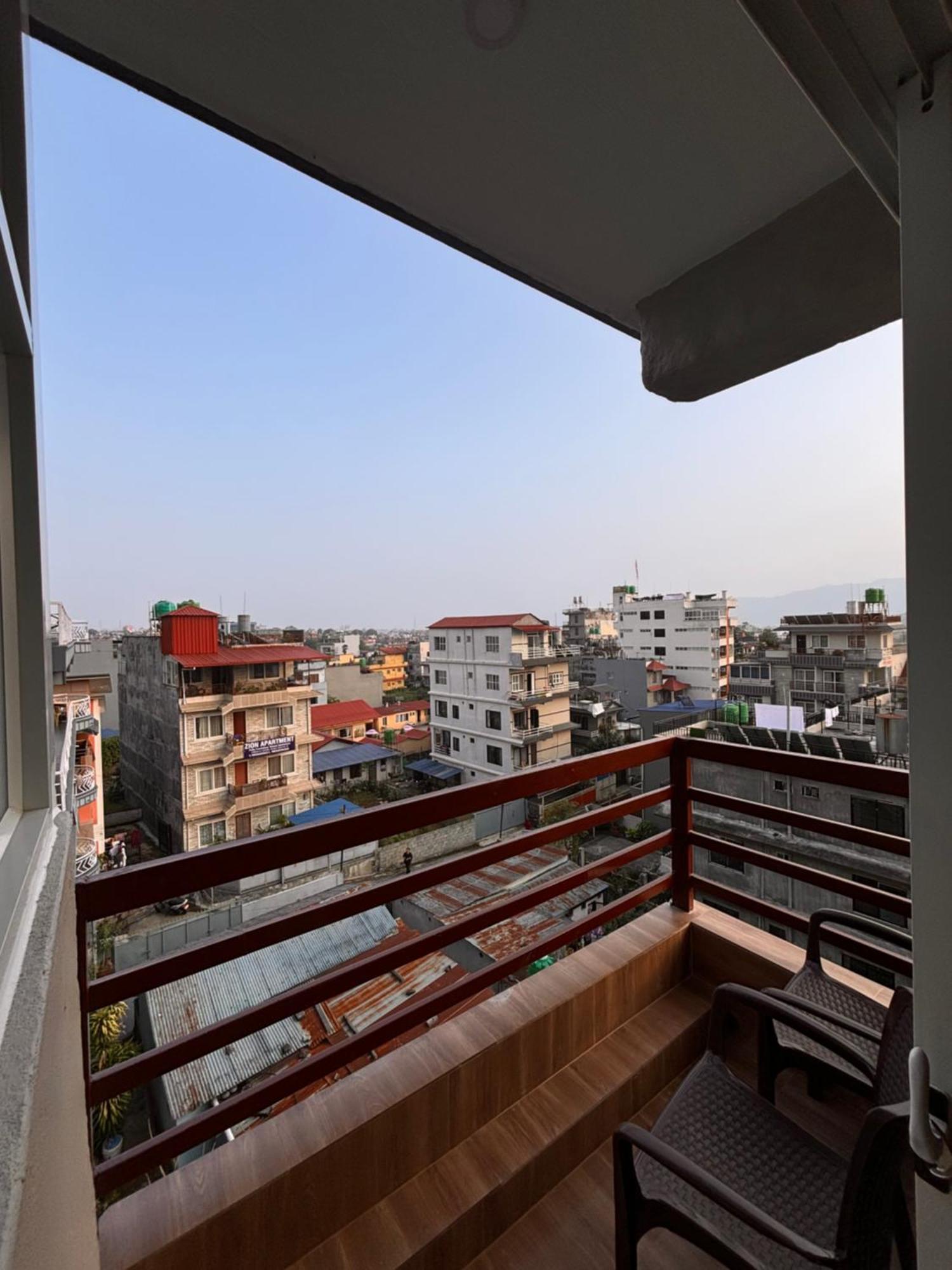 Nishan Apartments -Lakeside Pokhara Dış mekan fotoğraf