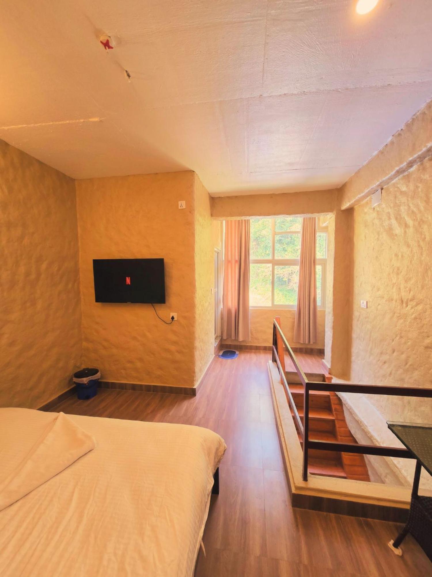 Nishan Apartments -Lakeside Pokhara Dış mekan fotoğraf